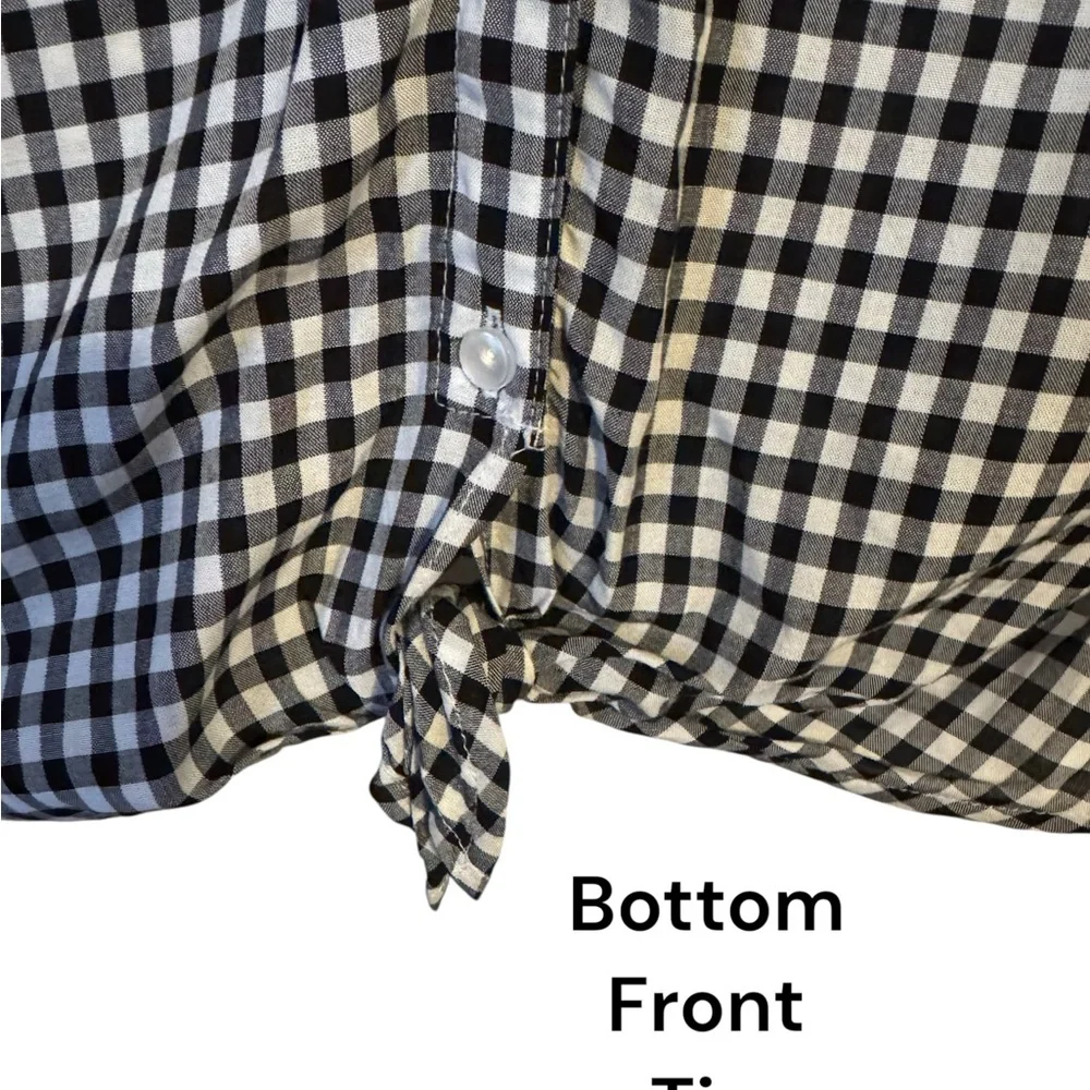 SPRING/SUMMER Jones New York Black/White Checkered Top LARGE    #F - Picture 6 of 9